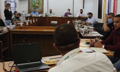 Imagen de Por contagio de una contratista, concejales de La Ceja terminarán sesiones de forma virtual