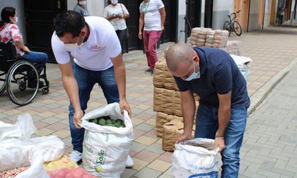 Imagen de  ¡Sin intermediarios! El trueque de alimentos que hicieron San Vicente y Santo Domingo