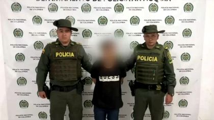 Imagen de Un hombre fue capturado en Sonsón por maltrato animal; al parecer, estaba ahorcando a dos caninos