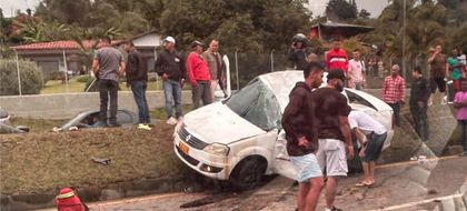 Imagen de En video: varias personas resultaron heridas tras accidente en la Autopista, a la altura de San Vicente