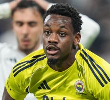 Jhon Durán se reivindica con un gol clave en la victoria de Fenerbahce ante Besiktas