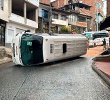 Accidente de una ruta escolar en Cali: qué pasó y cuál es la situación de los estudiantes