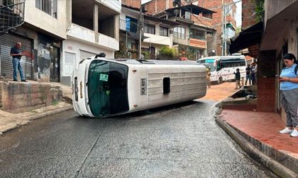 Accidente de una ruta escolar en Cali: qué pasó y cuál es la situación de los estudiantes