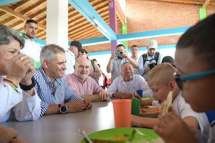 Imagen de  Primeros 100 días de Andrés Julián Rendón: Antioquia Cómo Vamos destaca lucha contra el hambre