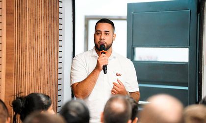 El liderazgo comenzó en casa: la historia de Jampier Meneses Rivas entre el trabajo comunitario y la representación estudiantil