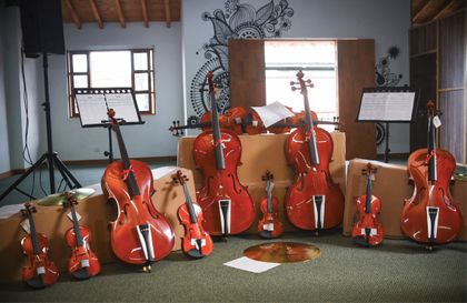 Imagen de  El Idea entregó 29 instrumentos a escuela de música de Rionegro