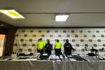 Imagen de Policía y FBI allanaron bodega en Medellín de la red que vende armas a las disidencias Farc y al Clan del Golfo