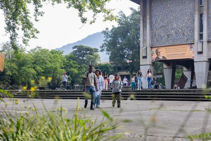 Imagen de  El lunes es el examen de admisión a la U. de A.: 59 % de los aspirantes son mujeres