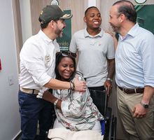 Nueve familias reciben viviendas tras el terremoto en Cali