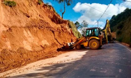 Ocho municipios del Oriente tendrán maquinaria para mantenimiento de vías