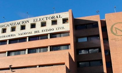 Sancionan a la campaña “Petro Presidente”