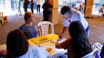 Imagen de Pacto Histórico exige traer los votos físicos del exterior. El CNE ratifica que no es posible