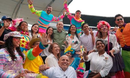 Alcalde Alejandro Eder presentó el calendario deportivo de Cali 2026 con eventos gratuitos y competencias internacionales