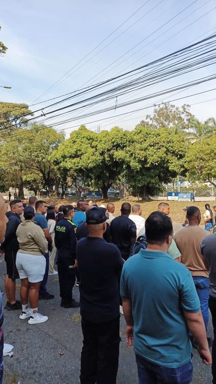 Imagen de Investigan explosión en bodega del Comando de la Policía Antioquia