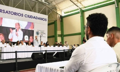 Valle presentó a la Asamblea la política para transformar la participación ciudadana