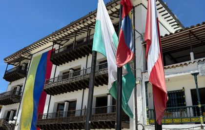 Imagen de  Rionegro declara luto de tres días por la muerte de Miguel Uribe Turbay