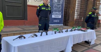 Imagen de  Incautaron 8 armas de fuego y más de 200 cartuchos en el norte del Valle de Aburrá, al parecer, de Los Chatas