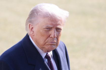 Imagen de  Trump dice que la «gran oleada» de ataques contra Irán no ha ocurrido, pero será «pronto»