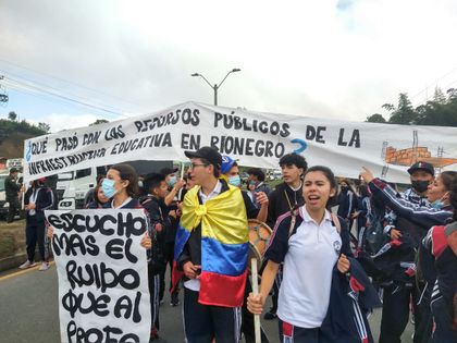 Imagen de  En Rionegro, comunidad exige continuidad en las obras de la I. E. Ana Gómez de Sierra