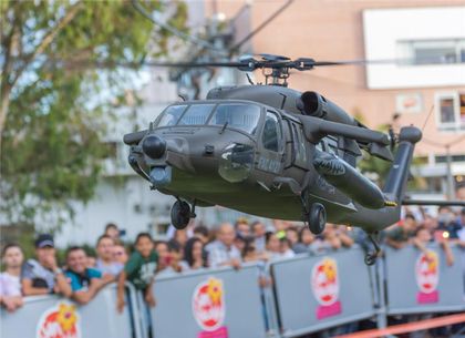 Imagen de  La emoción del aeromodelismo regresa al centro comercial San Nicolás con la F-Air Escala