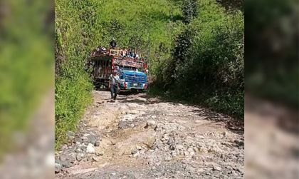 Imagen de Conductores de San Carlos y San Luis, a punto de entrar en cese de actividades: ¿por qué?