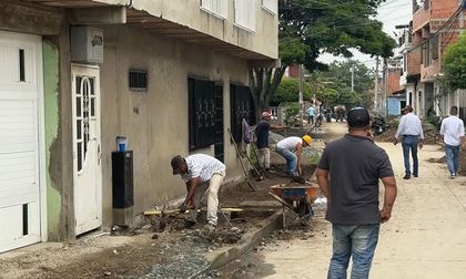Avanzan obras de alcantarillado en 4 barrios de Yumbo