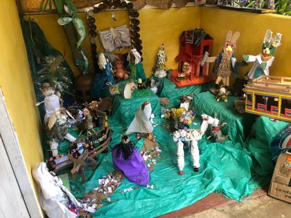 Imagen de  ¡Qué creatividad! La Ceja premió los mejores pesebres navideños hechos con reciclaje