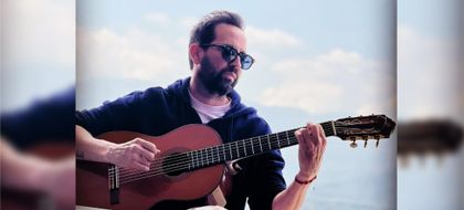 Imagen de El cantante Lucas Arnau denunció que delincuentes armados ingresaron a su vivienda en Rionegro