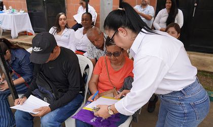 Mesas de trabajo con comunidades para fortalecer el servicio de acueducto en Yumbo
