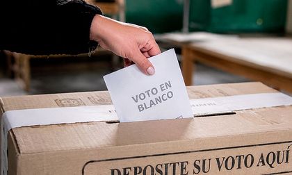 ¿Sirve votar en blanco en segunda vuelta presidencial? Esto es lo que establece la ley en Colombia