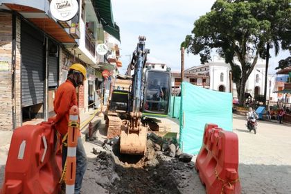 Con nueva maquinaria, Cocorná avanza en el mejoramiento de sus vías