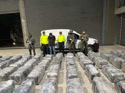Imagen de  Ejército incautó 2500 kilos de marihuana en Bello