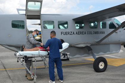 Imagen de Fuerza Aérea Colombiana trasladó a mujer gestante desde Bahía Solano hasta Rionegro