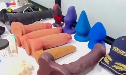 Por traer maleta llena de juguetes sexuales, niegan entrada a Colombia a un estadounidense