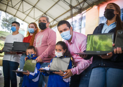 Imagen de  ¡Más conectividad! Instituciones educativas de Rionegro recibieron dotación de equipos tecnológicos