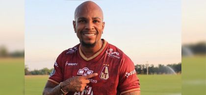 Imagen de  Nicolás Giraldo, futbolista carmelitano, ya no jugará en Millonarios; Gamero optó por Danovis Banguero