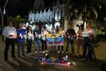 Imagen de Periodistas de Valle del Cauca rechazan en una velatón el asesinato de Mateo Pérez