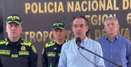Imagen de  Ofrecen $100 millones de recompensa por información que permita recapturar a los 13 presos que se fugaron en Medellín