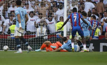 Imagen de  El colombiano Daniel Muñoz fue elegido como el mejor jugador de la final de FA Cup