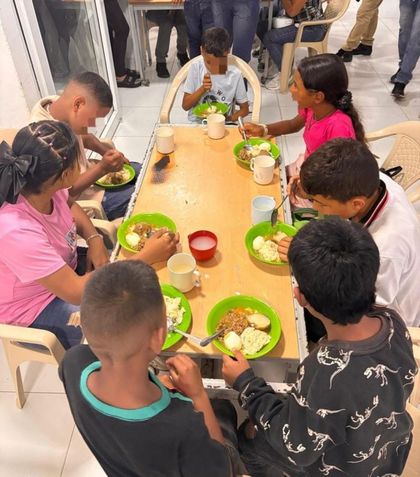 Imagen de  En Briceño hay más de 300 menores desplazados: Gobernación garantizó que sigan estudiando y recibiendo el PAE