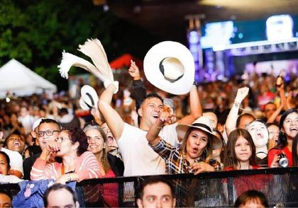 Imagen de  Convocatoria abierta para el vigésimo Festival Nacional de la Trova Ciudad de Medellín