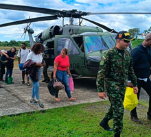 Ejército rescata a 39 personas secuestradas por el ELN en Chocó