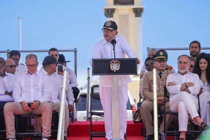 Imagen de Colombia celebra con desfiles militares su Día de la Independencia y los 500 años de Santa Marta