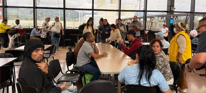 Imagen de  Colombianos deportados desde Panamá llegaron a Rionegro y denunciaron malos tratos