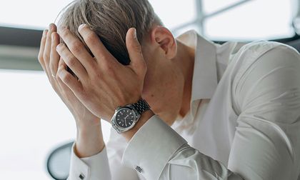 El costo oculto de las jornadas eternas: productividad vs. derechos laborales