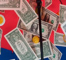 ¿Cómo mejorar tu relación con el dinero a nivel energético y vencer creencias limitantes?