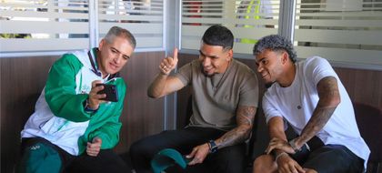 Imagen de  ”Solo gratitud para ustedes”: Gobernador de Antioquia compartió con Daniel Muñoz y Luis Díaz, jugadores de la Selección Colombia