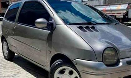 Hombre tuvo que bajarle el precio a su Twingo por la canción de Shakira y Bizarrap