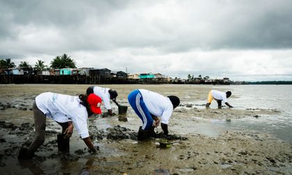 Buscan desaparecidos en aguas de Buenaventura