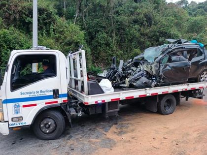 Imagen de Una mujer de 60 años murió en un grave accidente de tres vehículos en la vía Medellín-Santa Fe de Antioquia